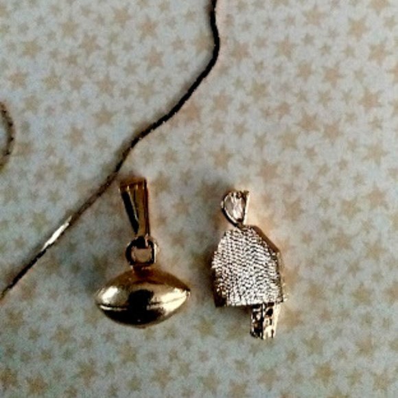 DESIGNER 3pc Basketball/Football Theme Sports Fan 14KT GP Charms Necklace**NEW! - Picture 3 of 4